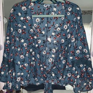 SHE + SKY FLORAL BLOUSE